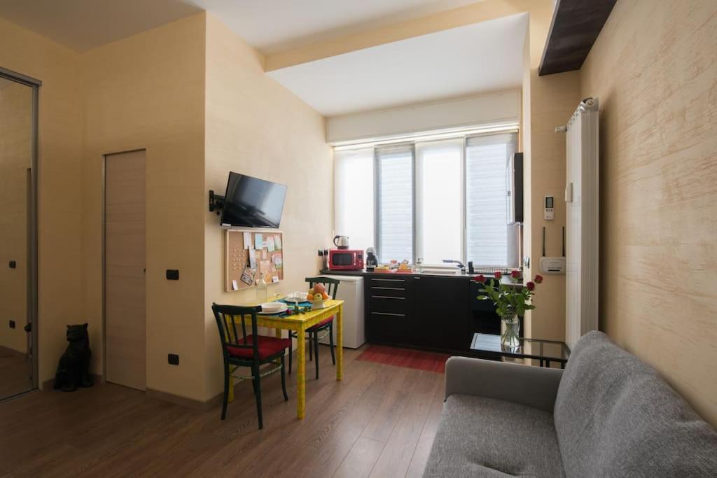 Appartamento Milano Zona Centrale Exterior photo